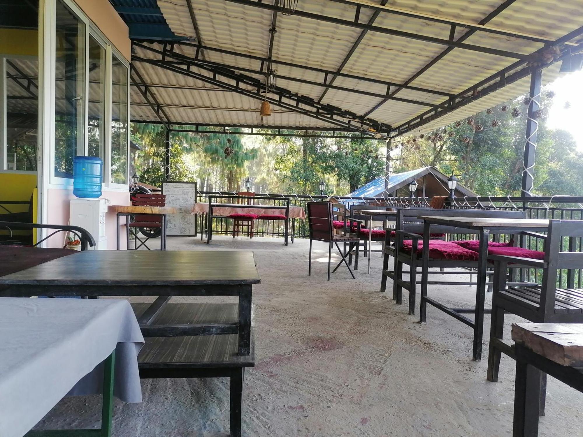 Jungle Crown Organic Homestay Nagarkot Bagian luar foto
