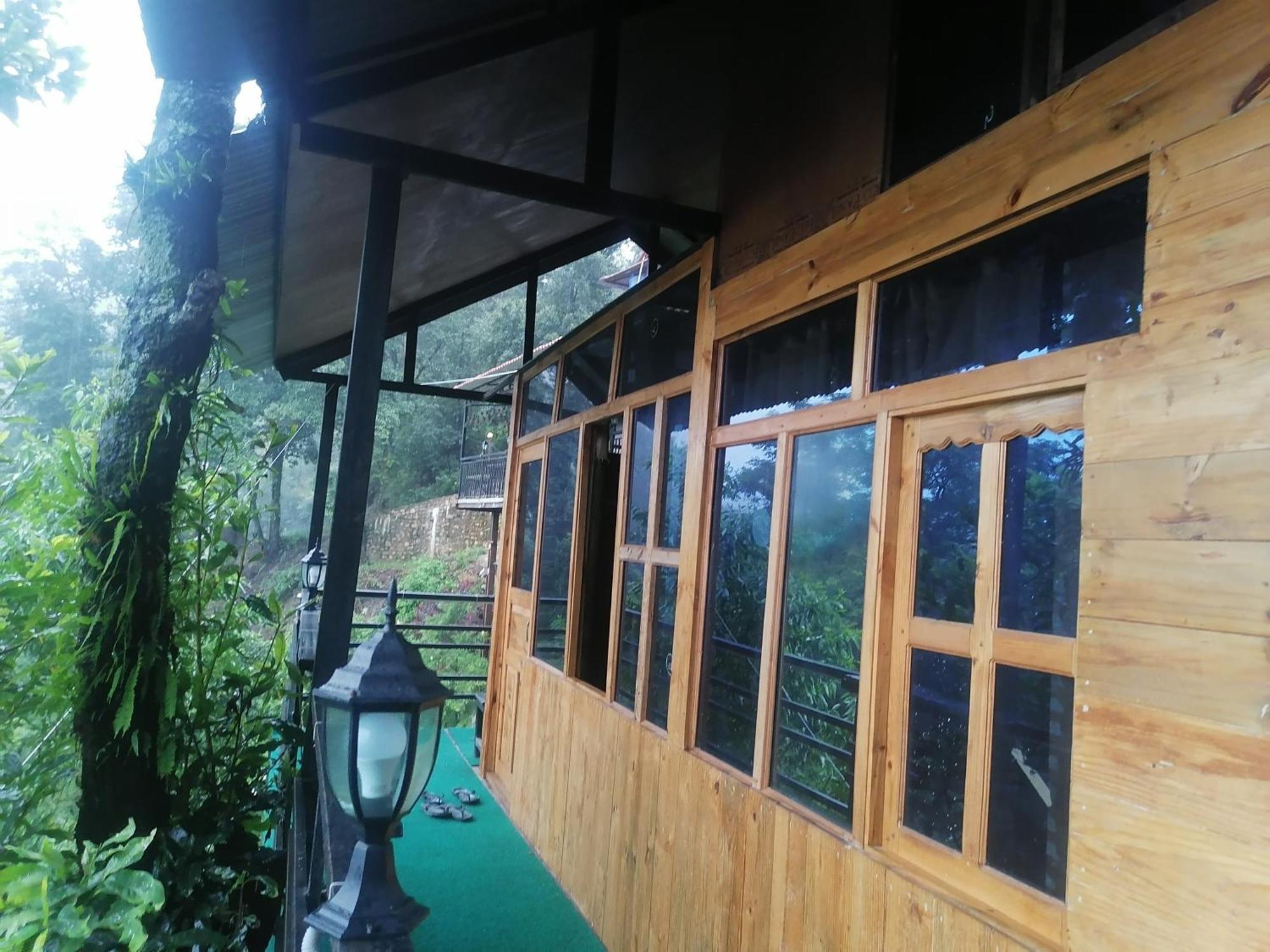 Jungle Crown Organic Homestay Nagarkot Bagian luar foto