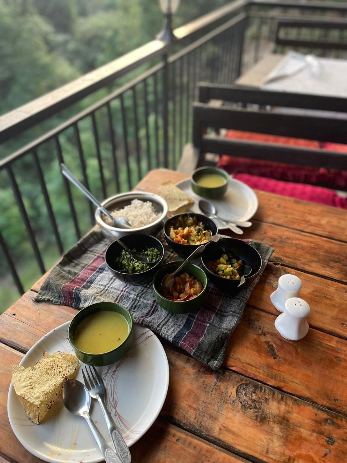 Jungle Crown Organic Homestay Nagarkot Bagian luar foto