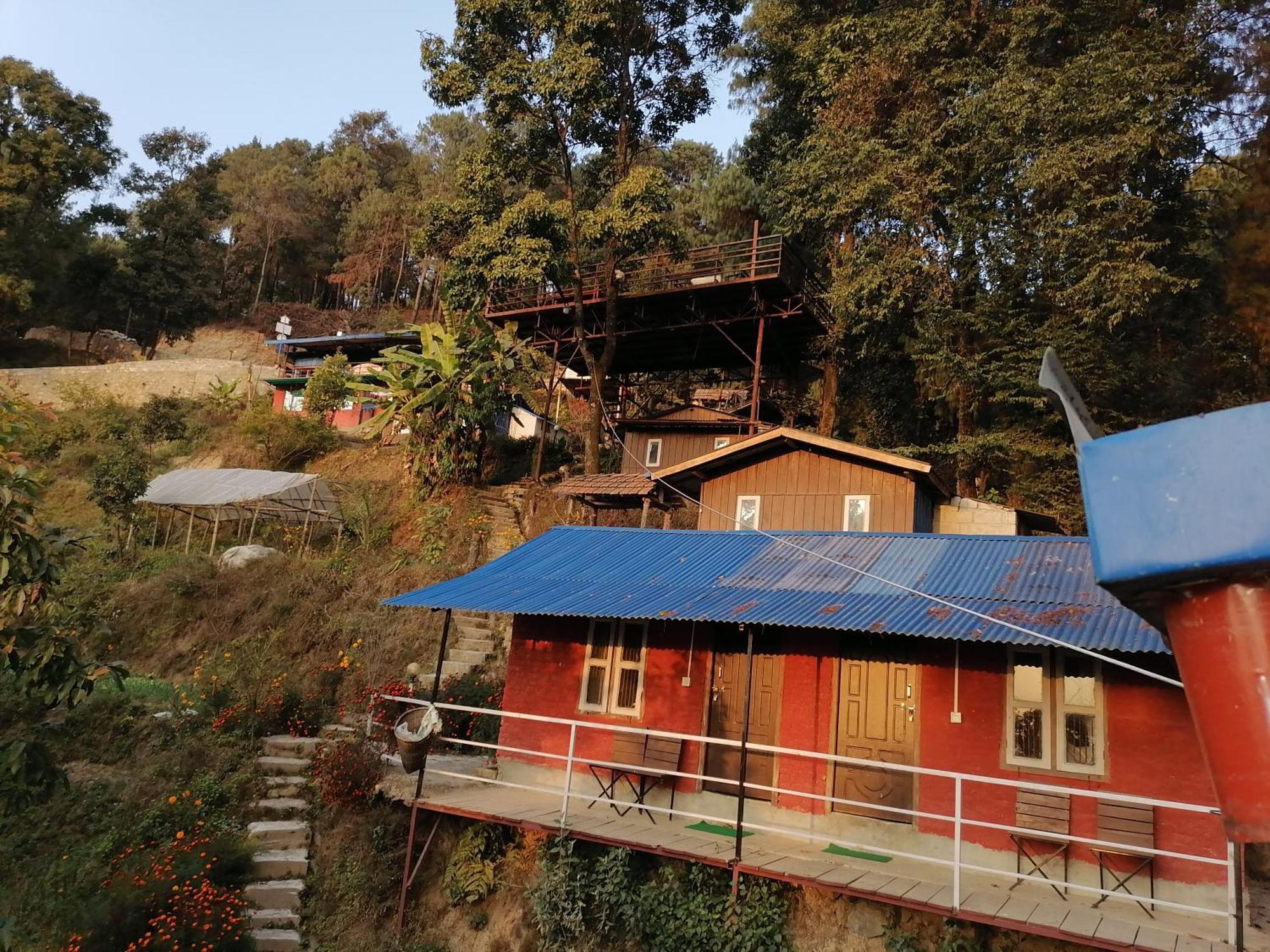 Jungle Crown Organic Homestay Nagarkot Ruang foto